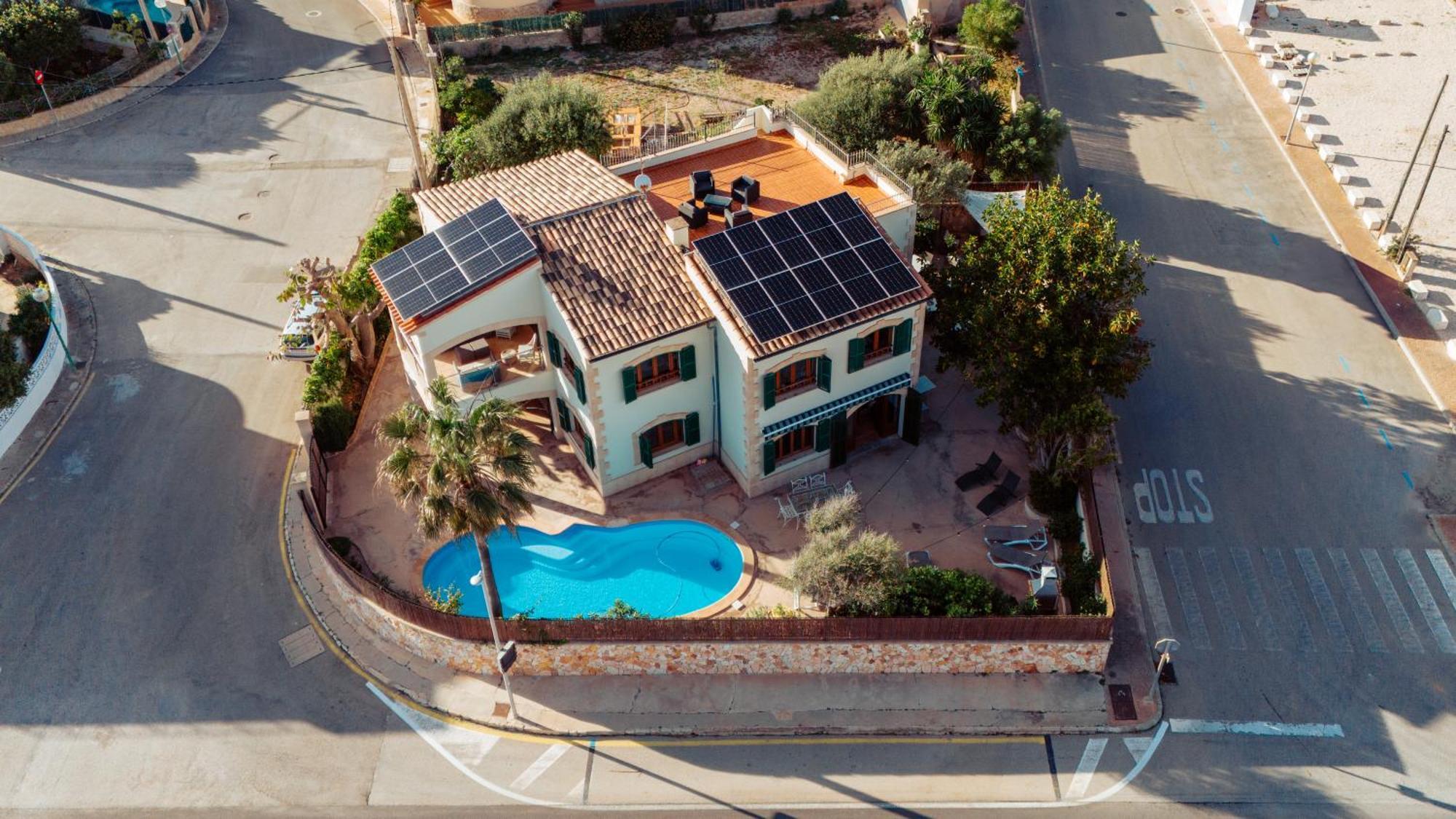 Mallorca Finca Haus Mit Pool Direkt Am Meer Es Trenc, Bootstour Moeglich Sa Ràpita Exterior foto